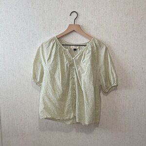 Universal Thread Sage Green Blouse